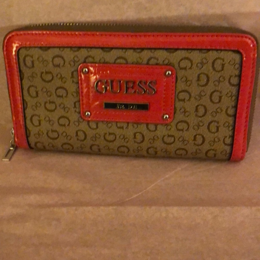 Guess full wallet